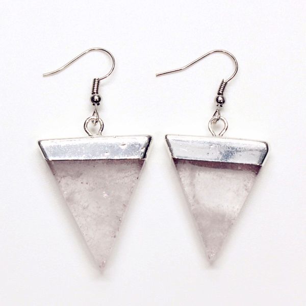 100-unique 1 pair silver plated natural rock crystal triangle shape earrings for female party gift jewelry
100-unique 1 pair silver plated natural rock crystal triangle shape earrings for female party gift jewelry