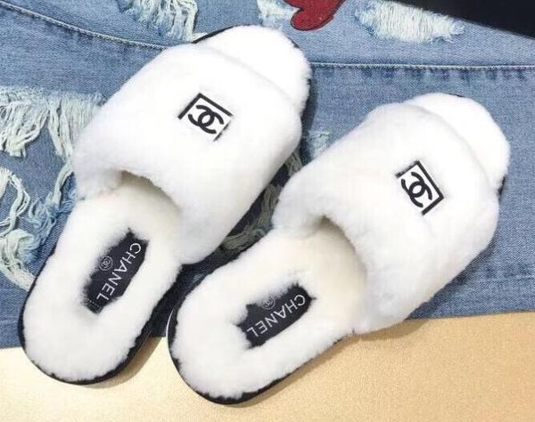 comfortable casual women's slippers, sheepskin indoor slippers, white / black pure white
comfortable casual women's slippers, sheepskin indoor slippers, white / black pure white