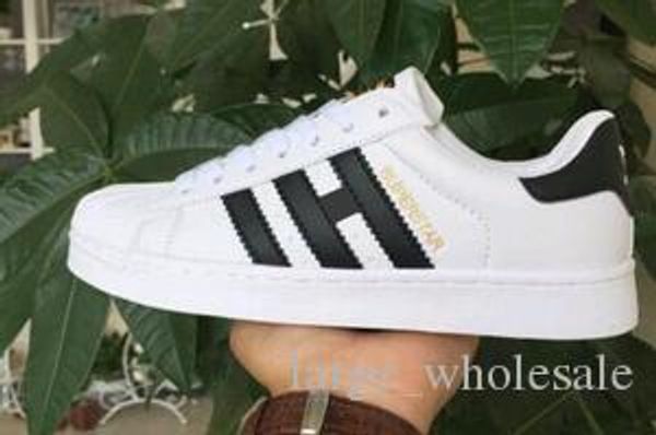 Hot spring and Autumn fashion Men Women Original superstar super shoes golden FREE SHIPPING size 36-44 Skateboarding shoes Flat shoes DROP
Hot spring and Autumn fashion Men Women Original superstar super shoes golden FREE SHIPPING size 36-44 Skateboarding shoes Flat shoes DROP
