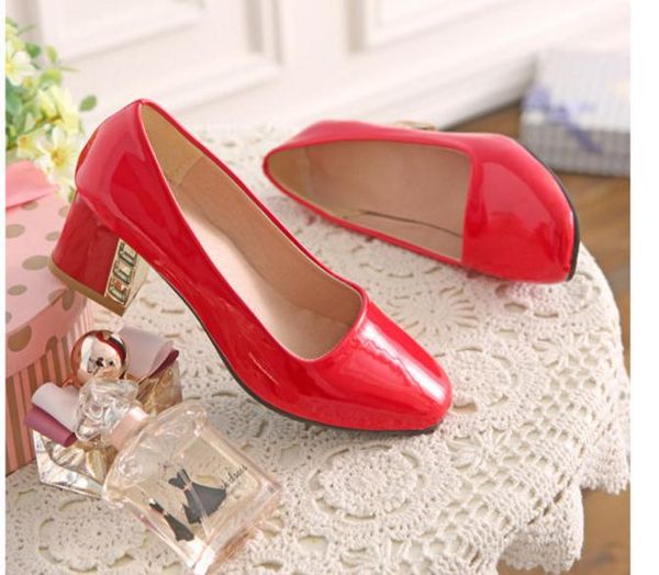 send spring and autumn new style shallow mouth rough heel and square head women's single shoes middle heel, Black
send spring and autumn new style shallow mouth rough heel and square head women's single shoes middle heel, Black