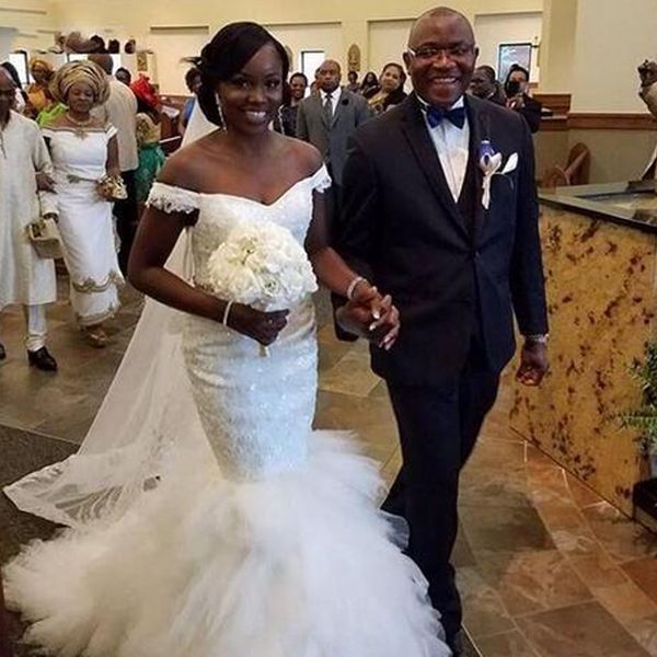 african mermaid wedding dress off the shoulder sequins beaded lace ruffles tulle skirt trumpet bridal gowns, White
african mermaid wedding dress off the shoulder sequins beaded lace ruffles tulle skirt trumpet bridal gowns, White