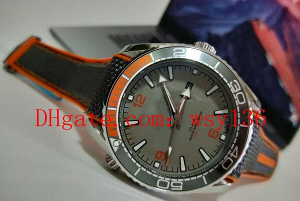 luxury planet ocean 215.92.44.21.99.001 automatic movement mens watch gray dial leather bracelet men's sport wrist watches, Slivery;brown
luxury planet ocean 215.92.44.21.99.001 automatic movement mens watch gray dial leather bracelet men's sport wrist watches, Slivery;brown
