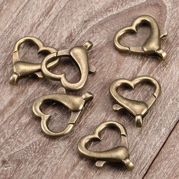 100 pcs 22x26mm fashion jewelry findings antique bronze heart shape lobster clasp hooks for necklace&bracelet chain
100 pcs 22x26mm fashion jewelry findings antique bronze heart shape lobster clasp hooks for necklace&bracelet chain