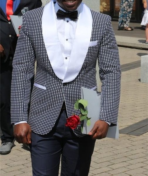 new fashion groom tuxedos shawl lapel one button men wedding suit men business prom dinner blazer (jacket+pants+tie) 1194, Black;gray
new fashion groom tuxedos shawl lapel one button men wedding suit men business prom dinner blazer (jacket+pants+tie) 1194, Black;gray
