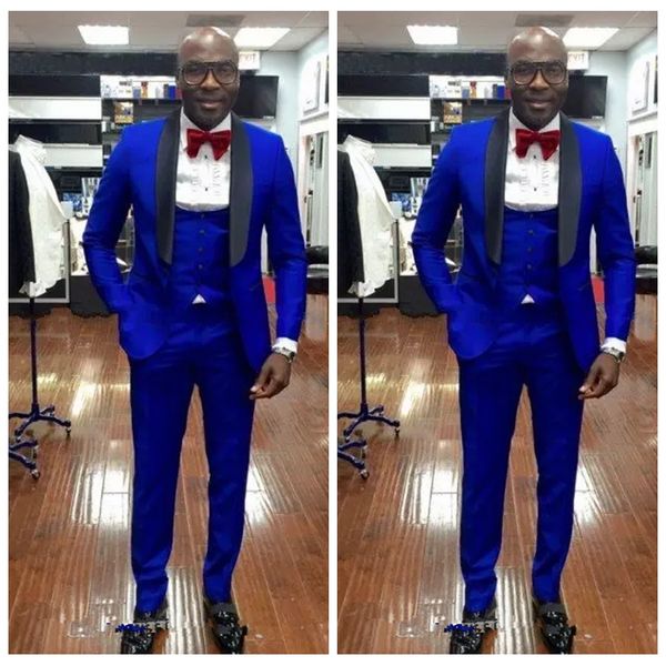 new arrivals 2019 custom royal blue groom tuxedos with black lapel groomsmen man blazer mens wedding suits (jacket+pants+vest), Black;gray
new arrivals 2019 custom royal blue groom tuxedos with black lapel groomsmen man blazer mens wedding suits (jacket+pants+vest), Black;gray