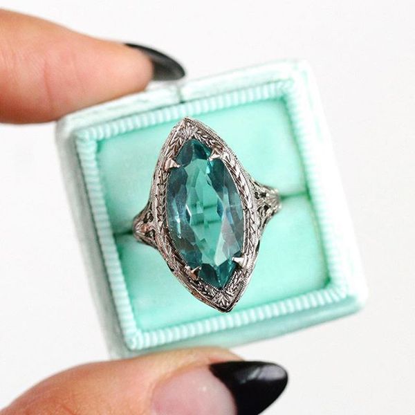 fashion simple green zircon ring for women hyperbole engagement wedding rings with big stone banquet party jewelry wholesale, Golden;silver
fashion simple green zircon ring for women hyperbole engagement wedding rings with big stone banquet party jewelry wholesale, Golden;silver