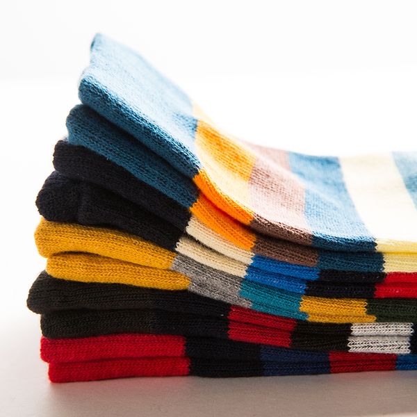 Men Cotton Stripe Socks Brand New Multi -Color Anti -Bacterial Comfortable Deodorant Standard Breathable Casual Man Sock (5 Pairs /Lot )
Men Cotton Stripe Socks Brand New Multi -Color Anti -Bacterial Comfortable Deodorant Standard Breathable Casual Man Sock (5 Pairs /Lot )