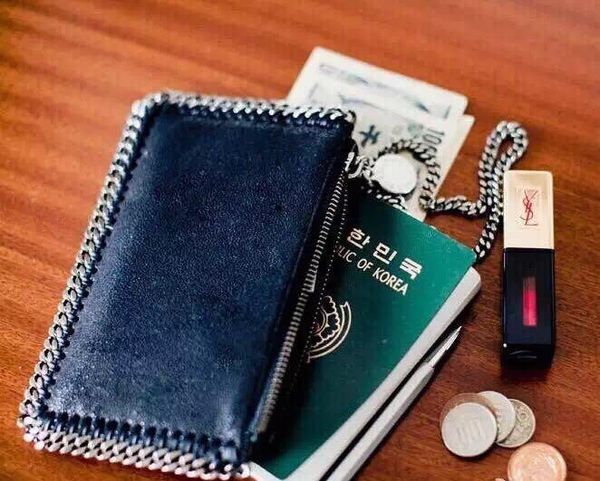 do droppshipping wholesale Stella MCCartney gold silver chain mobile phone bags for women fashion pocket burst lady purse
do droppshipping wholesale Stella MCCartney gold silver chain mobile phone bags for women fashion pocket burst lady purse