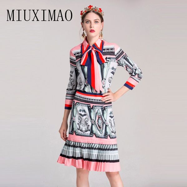 2018 spring new arrival fashion suit sets turn-down collar full sleeve bow printed + knee-length skirt print suit women, White;black
2018 spring new arrival fashion suit sets turn-down collar full sleeve bow printed + knee-length skirt print suit women, White;black
