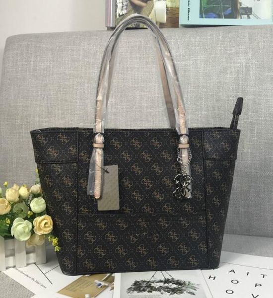 new fashion handbags g-string printing bucket bag woman love gift handbag shoulder bags ing
new fashion handbags g-string printing bucket bag woman love gift handbag shoulder bags ing