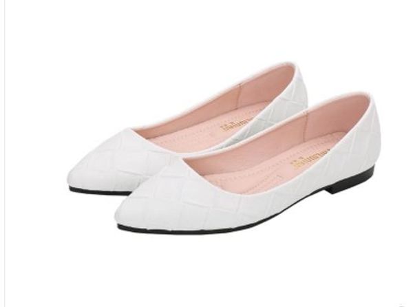send 2018 new style woman spring small size single shoes 33-34 flat bottom shoes big size 41-43 ., Black
send 2018 new style woman spring small size single shoes 33-34 flat bottom shoes big size 41-43 ., Black