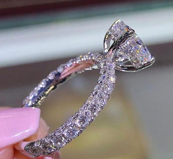 2colors fashion luxury women engagement jewelry silver color full round zircon female wedding finger ring selling
2colors fashion luxury women engagement jewelry silver color full round zircon female wedding finger ring selling