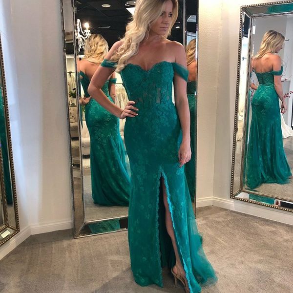 tulle lace sweetheart high split off the shoulder green lace prom evening dresses vestidos de fiesta largos elegantes, Black;red
tulle lace sweetheart high split off the shoulder green lace prom evening dresses vestidos de fiesta largos elegantes, Black;red