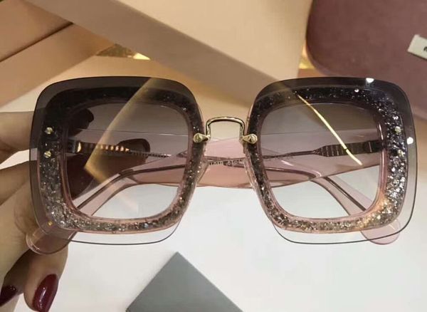 women transparent sunglasses smu01r-3 pink glitter w/ gray gradient pink fashion sunglasses with box, White;black
women transparent sunglasses smu01r-3 pink glitter w/ gray gradient pink fashion sunglasses with box, White;black