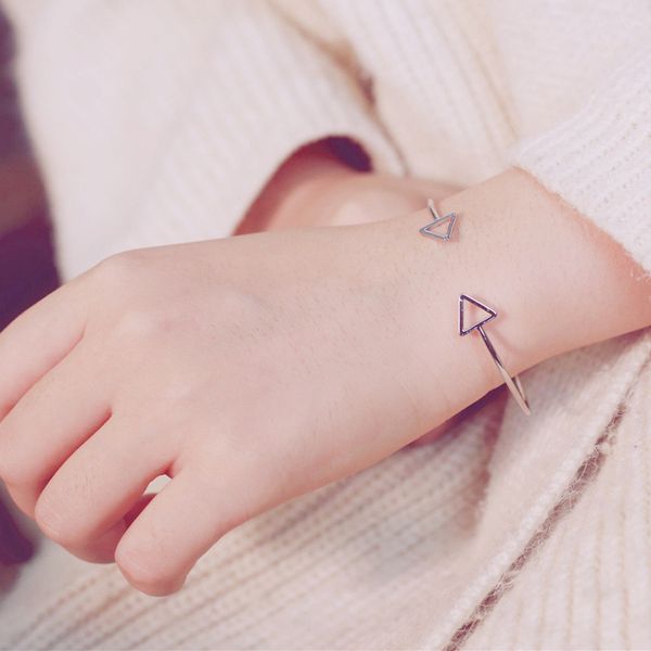 new arrival fashion jewelry simple triangle metal cuff bracelets for women gold color geometric square bangles wholesale, Black
new arrival fashion jewelry simple triangle metal cuff bracelets for women gold color geometric square bangles wholesale, Black