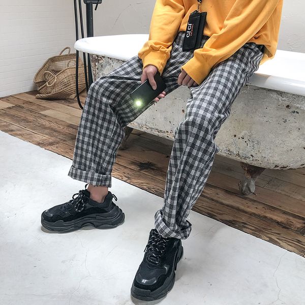 2018 autumn and winter new retro japanese trousers street loose plaid casual pants men's tide brand personality size m-2xl, Black
2018 autumn and winter new retro japanese trousers street loose plaid casual pants men's tide brand personality size m-2xl, Black