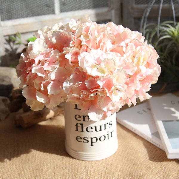 lin man real touch hydrangea big flower 32cm long silk white hydrangea bouquet for wedding home decoration bride bouquet/wedding flower
lin man real touch hydrangea big flower 32cm long silk white hydrangea bouquet for wedding home decoration bride bouquet/wedding flower