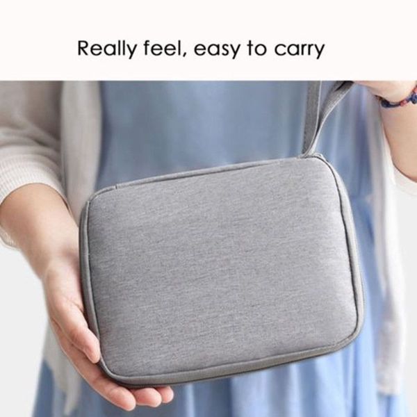 2018 new style fashion high capacity organizers accessories travel bag solid zipper travel bags case
2018 new style fashion high capacity organizers accessories travel bag solid zipper travel bags case