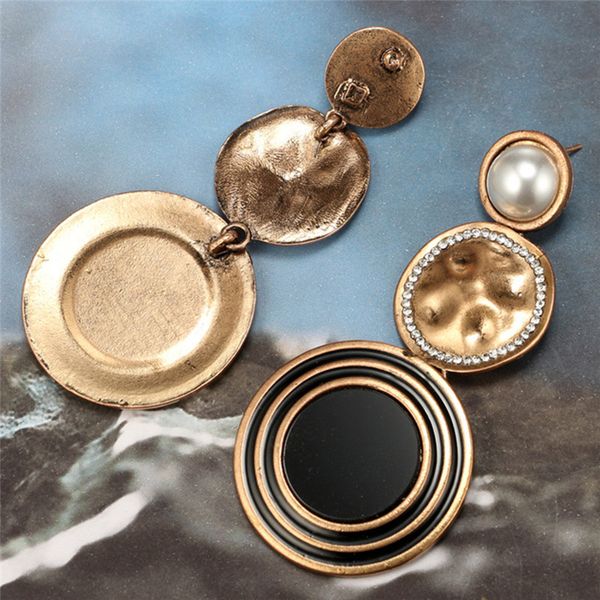 1pair black metal pearl earrings pendant long alloy earrings big statement for women female fashion jewelry, Silver
1pair black metal pearl earrings pendant long alloy earrings big statement for women female fashion jewelry, Silver