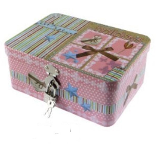 size:16.8*12.3*7.2cm vintage large metal storage box/ organizer jewelry case/candy tin box
size:16.8*12.3*7.2cm vintage large metal storage box/ organizer jewelry case/candy tin box