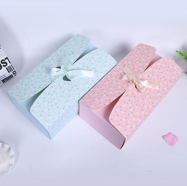 large paper gift box with ribbon christmas gift packaging box underwear scarves cloth cardboard packing boxes
large paper gift box with ribbon christmas gift packaging box underwear scarves cloth cardboard packing boxes