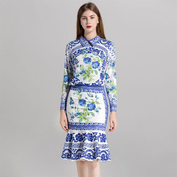 2018 autumn fashion print blue sets women european turn-down collar shirts +knee length mermaid skirts suits, White
2018 autumn fashion print blue sets women european turn-down collar shirts +knee length mermaid skirts suits, White