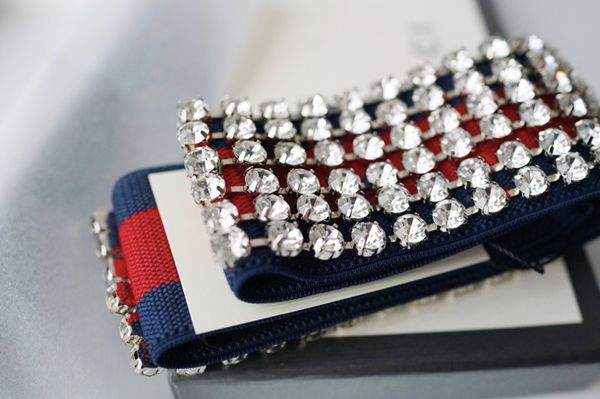 Best Designer Full Rhinestone Elastic Headband Fashion Luxury Brand green & ren Striped Hairband For Women Girl Retro Headwraps Gifts
Best Designer Full Rhinestone Elastic Headband Fashion Luxury Brand green & ren Striped Hairband For Women Girl Retro Headwraps Gifts