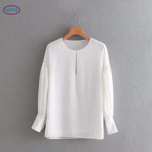 nfive brand 2018 woman solid loose shirts new fashion european puff sleeved blouse quality o-neck tie comfortable casual shirt, White
nfive brand 2018 woman solid loose shirts new fashion european puff sleeved blouse quality o-neck tie comfortable casual shirt, White