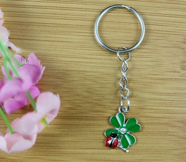 10pcs vintage green& red enamel charms ladybugs eat leaves key chain for keys car key ring souvenir couple handbag jewelry p1623, Silver
10pcs vintage green& red enamel charms ladybugs eat leaves key chain for keys car key ring souvenir couple handbag jewelry p1623, Silver