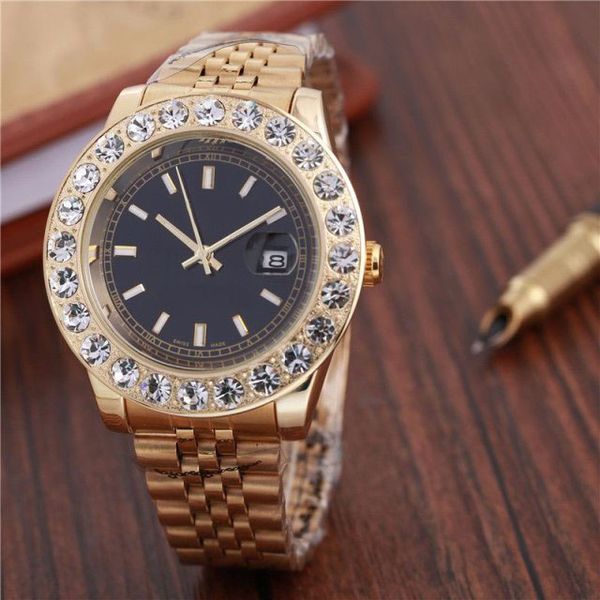 Relógios de pulso q625541744
Relógios de pulso q625541744