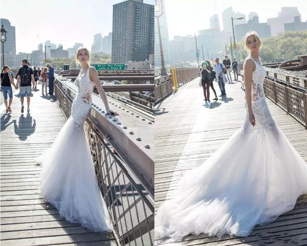 pnina tornai 2019 wedding dresses lace applique jewel sweep train sleeveless bohemian bridal gowns plus size beach mermaid wedding dresses, White
pnina tornai 2019 wedding dresses lace applique jewel sweep train sleeveless bohemian bridal gowns plus size beach mermaid wedding dresses, White