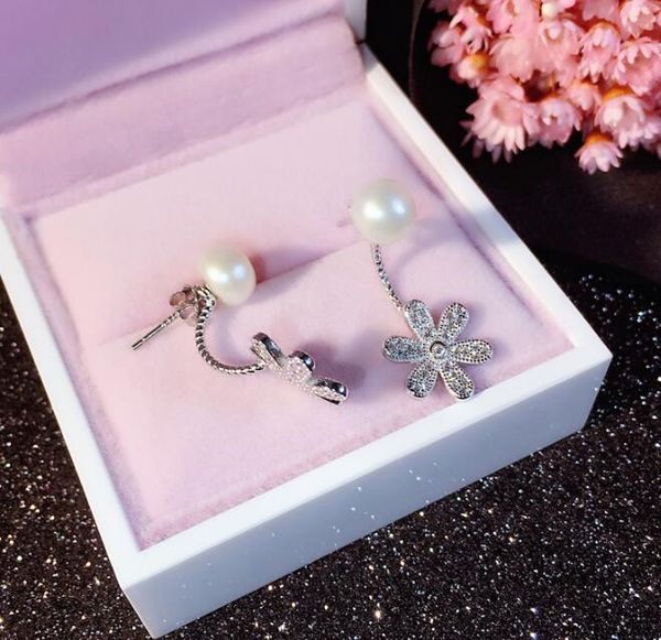 s925 silver plate/fill ladies pearl rhinestone five leaves and flowers ear stud earrings ear ring for women, Golden
s925 silver plate/fill ladies pearl rhinestone five leaves and flowers ear stud earrings ear ring for women, Golden