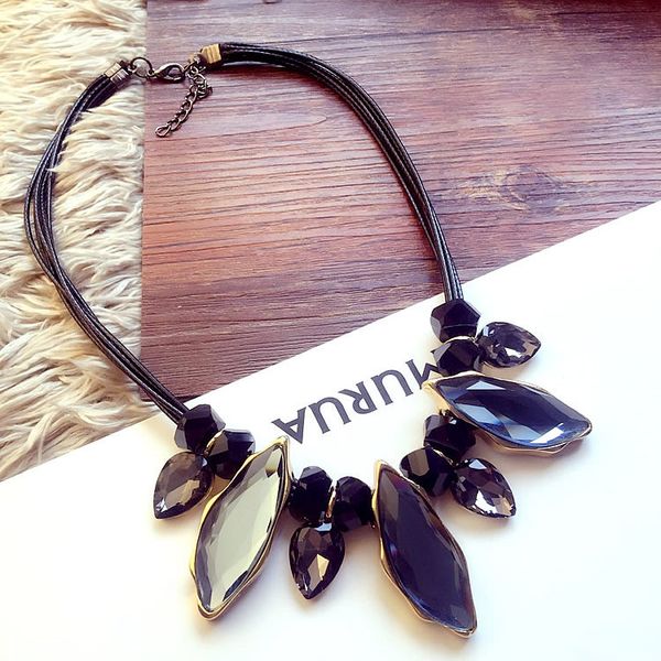 retro fashion luxury geometric crystal female leather cord necklace jewelry accessories women, Silver
retro fashion luxury geometric crystal female leather cord necklace jewelry accessories women, Silver