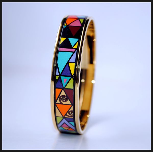 geometric fantasy series 18k gold-plated enamel bangle bracelet for woman bracelets bangles width 15 mm fashion jewelry for gift, Golden;silver
geometric fantasy series 18k gold-plated enamel bangle bracelet for woman bracelets bangles width 15 mm fashion jewelry for gift, Golden;silver