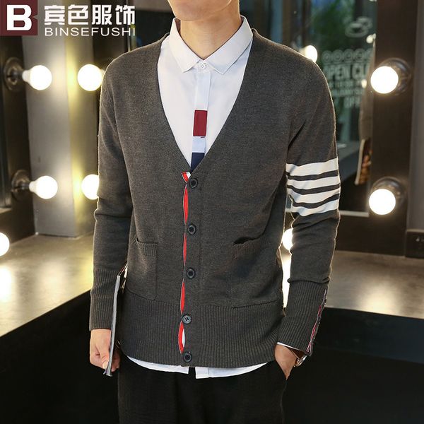 winter sweater men spring casual smart casual v-neck button long sleeve cotton knitted striped quality cardigan pockets sweater, White;black
winter sweater men spring casual smart casual v-neck button long sleeve cotton knitted striped quality cardigan pockets sweater, White;black