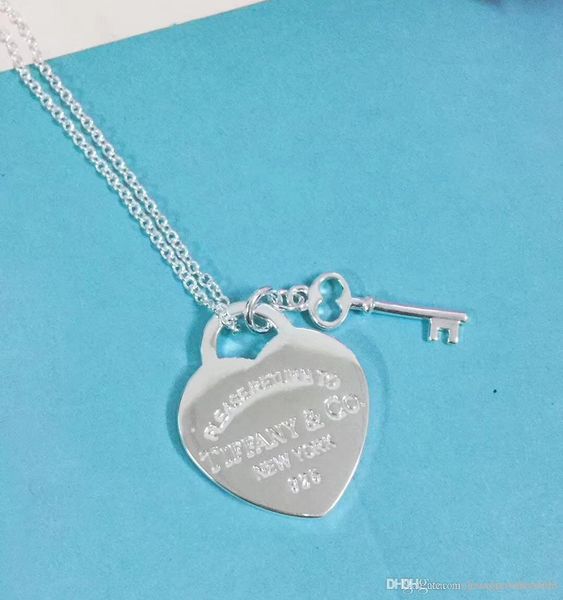 2018 Luxurious style S925 Sterling Silver and brand name pendant necklace with heart and key shpae for women wedding gift jewelry PS6109
2018 Luxurious style S925 Sterling Silver and brand name pendant necklace with heart and key shpae for women wedding gift jewelry PS6109