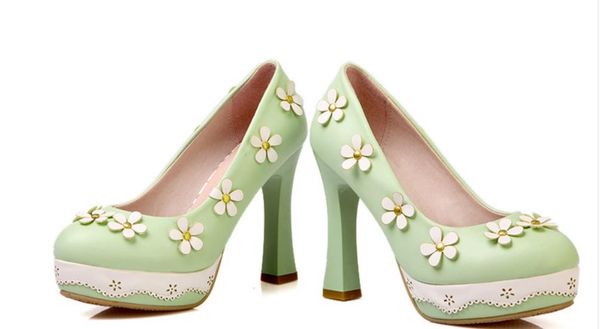 send 2018 new style korean shallow mouth round head high heel single shoes coarse heel lace flowers women shoes, Black
send 2018 new style korean shallow mouth round head high heel single shoes coarse heel lace flowers women shoes, Black