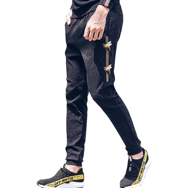 fanzhuan 2018 new male fashion casual men's man trousers black pants american style embroidery personality 818091
fanzhuan 2018 new male fashion casual men's man trousers black pants american style embroidery personality 818091