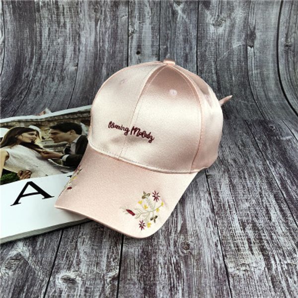 2018 baseball cap for men and women embroidery flowers student silk ribbon velvet letter cap wild japanese black pink, Blue;gray
2018 baseball cap for men and women embroidery flowers student silk ribbon velvet letter cap wild japanese black pink, Blue;gray