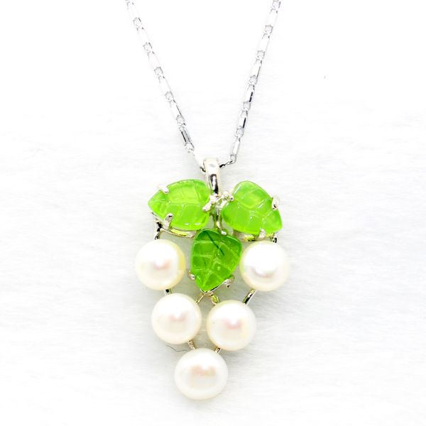 fashion charm pearl jewelry freshwater pearl grape pendant necklace gives surprise gift to wife, Bronze;silver
fashion charm pearl jewelry freshwater pearl grape pendant necklace gives surprise gift to wife, Bronze;silver