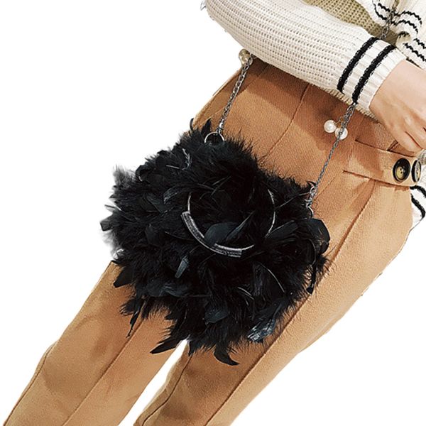 2018 new women's evening bag fashion cross body round ring ostrich feather fur shoulder chain bag casual solid party hasp packs
2018 new women's evening bag fashion cross body round ring ostrich feather fur shoulder chain bag casual solid party hasp packs