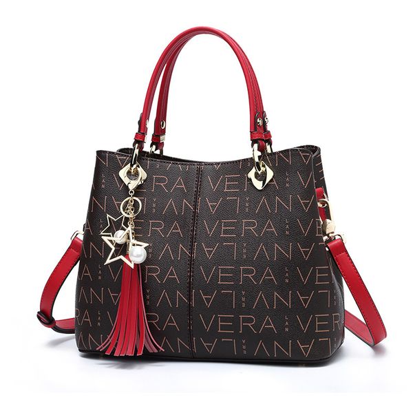 bxjzhtlrzk 2018 ladies fashion design luxury pvc handbag female bag large capacity high quality hardware ladies shoulder bag
bxjzhtlrzk 2018 ladies fashion design luxury pvc handbag female bag large capacity high quality hardware ladies shoulder bag