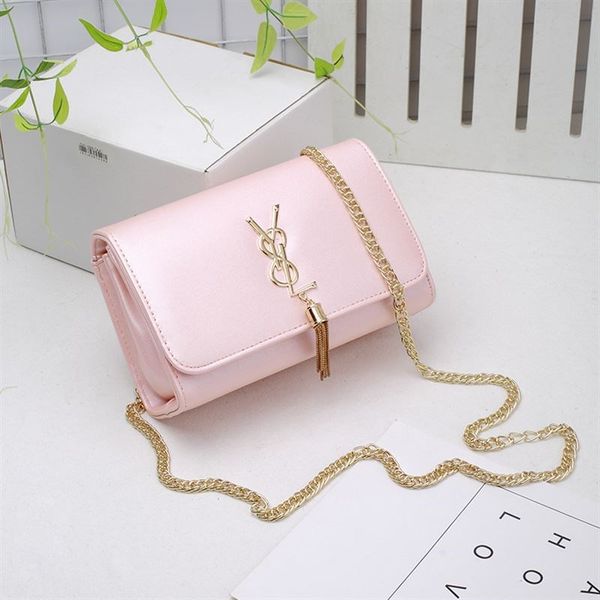 Women's New Fashion Y 8 L Shoulder Bags Female Chain Tassel Solid Handbags Crossbody Commuter Bags
Women's New Fashion Y 8 L Shoulder Bags Female Chain Tassel Solid Handbags Crossbody Commuter Bags