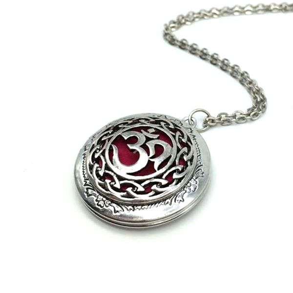 exclusive design antique silver moola mantra pendant celti locket diffuser necklace essential oil locket yoga jewelry
exclusive design antique silver moola mantra pendant celti locket diffuser necklace essential oil locket yoga jewelry