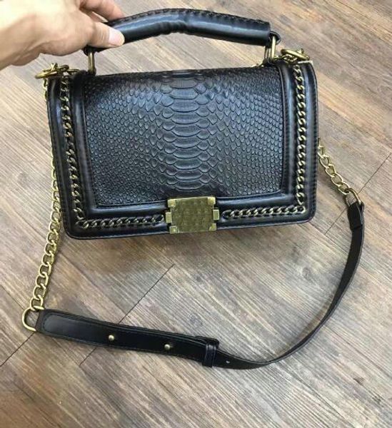 Brand new women 039 handbag houlder me age bag tripe handbag gold hardware chain 4 color hipping 
Brand new women 039 handbag houlder me age bag tripe handbag gold hardware chain 4 color hipping