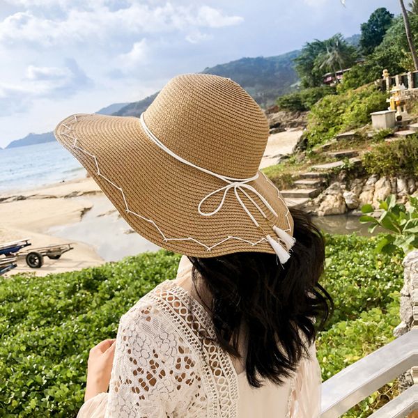hat female 2018 summer new fashion handmade thread embroidery straw straw hat outdoor travel sun visor tide, Blue;gray
hat female 2018 summer new fashion handmade thread embroidery straw straw hat outdoor travel sun visor tide, Blue;gray