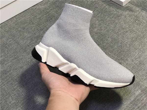 Original 2018 women men ock flat hoe black white red peed trainer ca ual neaker boot ca ual hoe men
Original 2018 women men ock flat hoe black white red peed trainer ca ual neaker boot ca ual hoe men