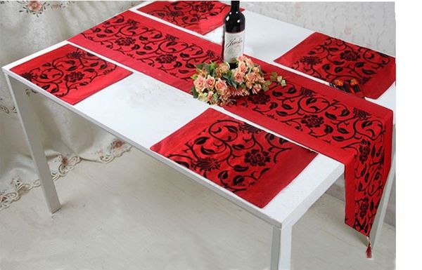 table runner plate mats table mats cloth wedding decor raised flower blossom flocked damask
table runner plate mats table mats cloth wedding decor raised flower blossom flocked damask