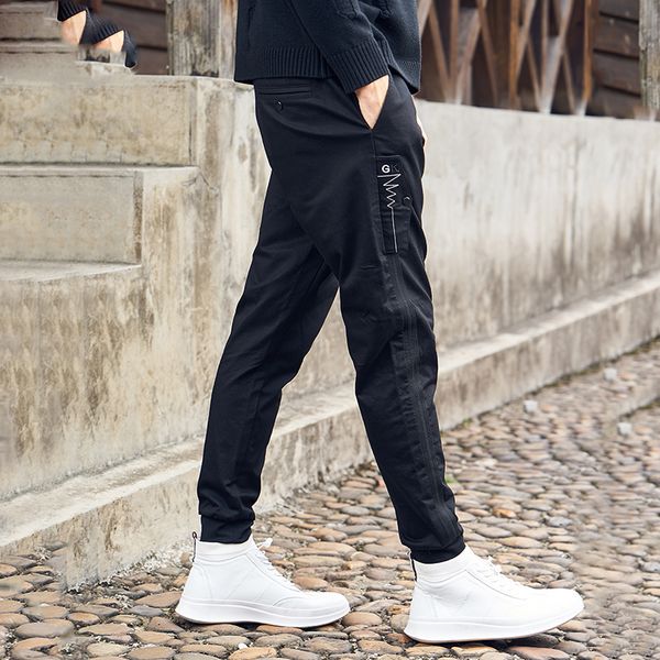 new winter long trousers pants men black solid sweatpants for men quality casual pants males clothes
new winter long trousers pants men black solid sweatpants for men quality casual pants males clothes