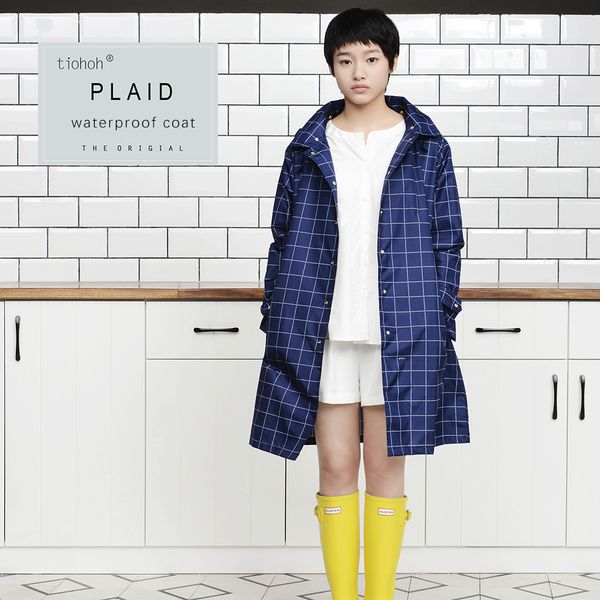 2017 tiohoh brand raincoat women men waterproof 100% polyester rain coat plaid style casaco feminino
2017 tiohoh brand raincoat women men waterproof 100% polyester rain coat plaid style casaco feminino